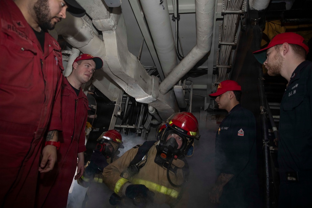 Abraham Lincoln conducts damage control training