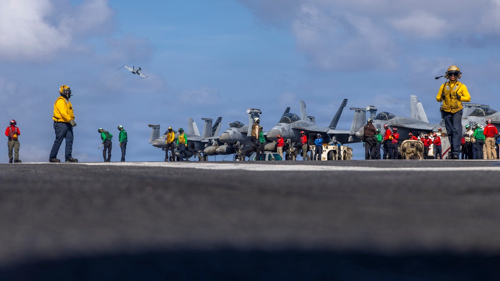 Abraham Lincoln conducts flight operations