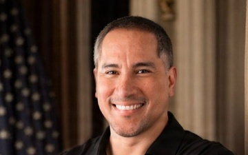 DeCuba and Burns Recognized as 2026 NAVFAC Southwest Project Manager and Designer of the Year