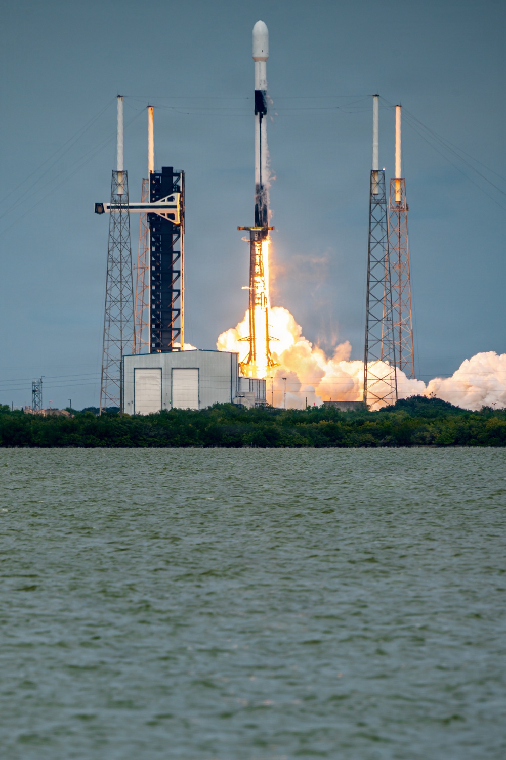 Falcon 9 | Starlink 6-98