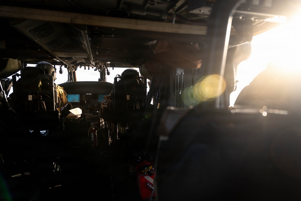 DUSTOFF Participates in Jungle Medicine Training Course