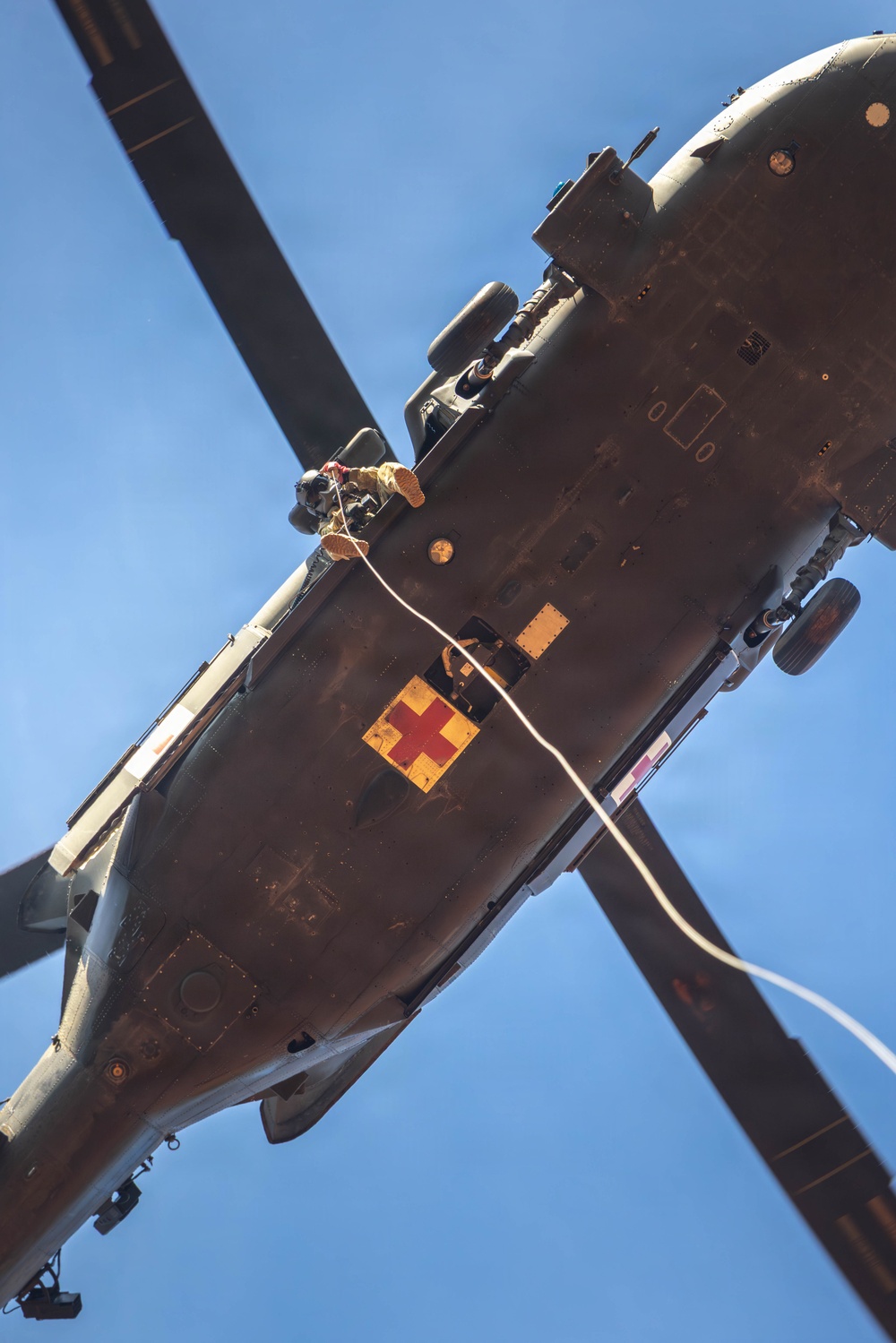 DUSTOFF Participates in Jungle Medicine Training Course