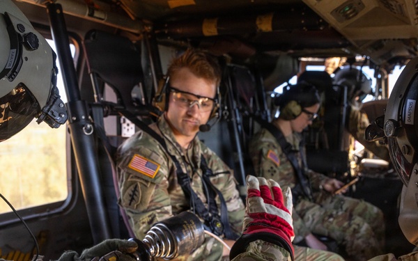 DUSTOFF Participates in Jungle Medicine Training Course