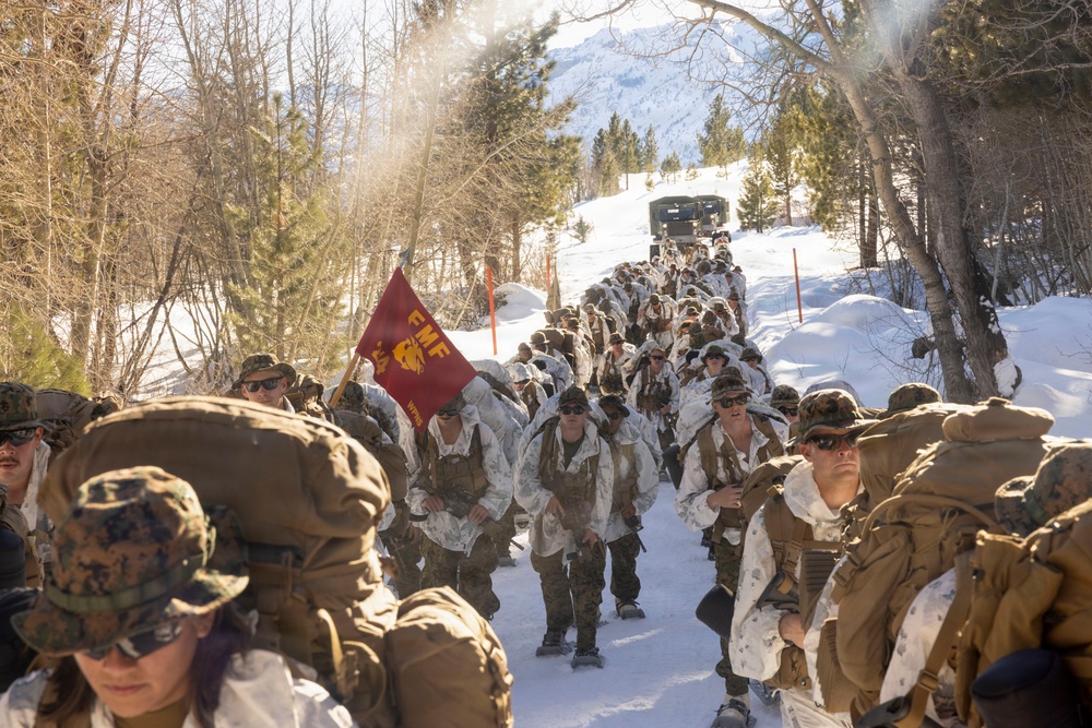 MTX 1-26 | Combat Logistics Battalion 24 Acclimation Hike