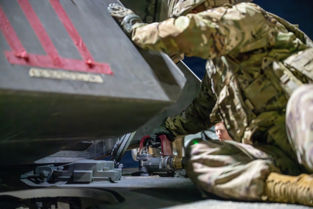 332nd Air Expeditionary Wing receives M1 Abrams tanks