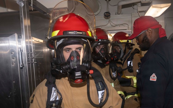 USS Michael Murphy Sailors Conduct Damage Control Drill