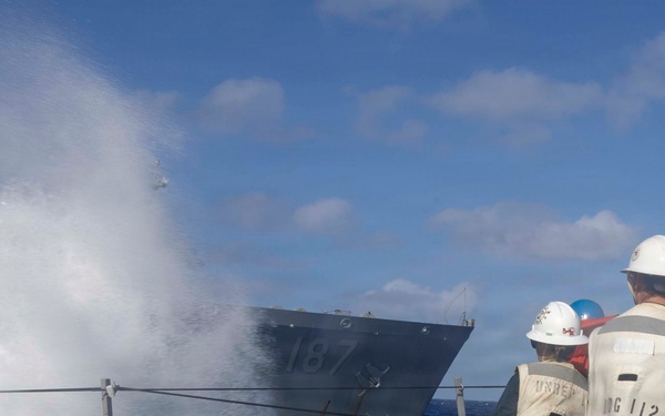 USS Michael Murphy Conducts a Fuels Onload with USNS Henry J. Kaiser