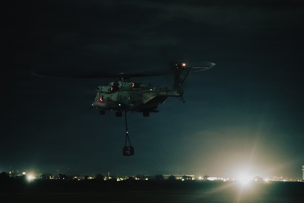 22nd MEU(SOC) | CLB 26 Conducts Helicopter Support Team Training with VMM-263 (REIN)
