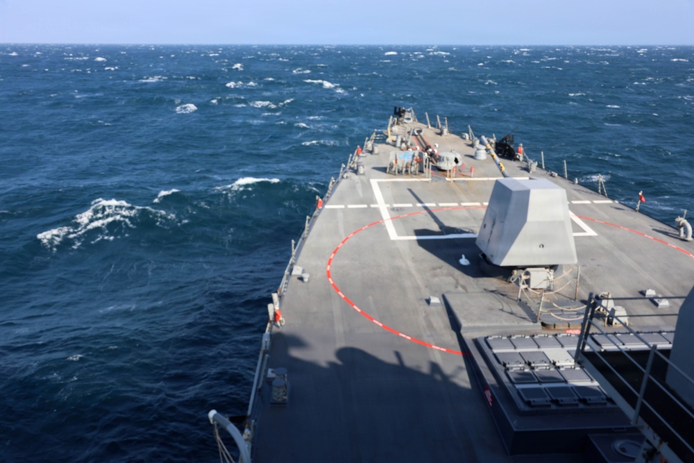 USS Roosevelt (DDG 80) Transits Bab El-Mandeb