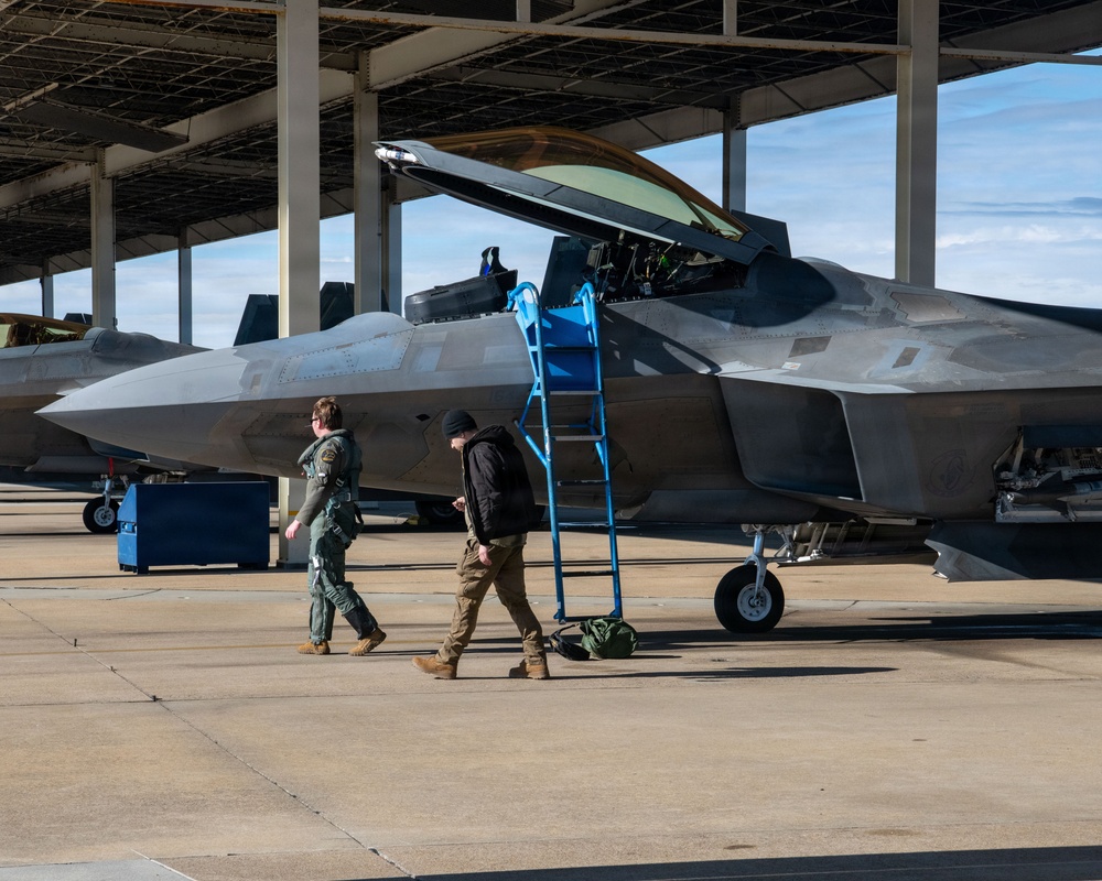 2026 F-22 flyover for Virginia Gov. inauguration