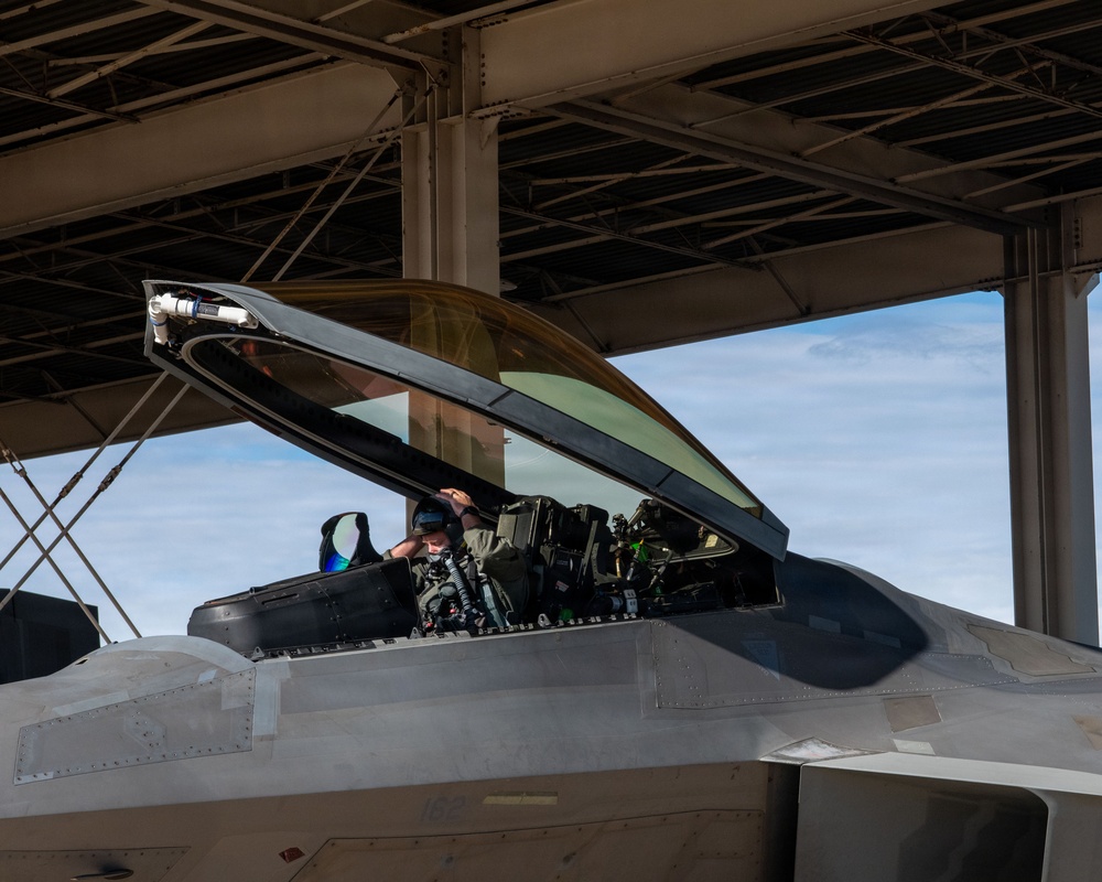 2026 F-22 flyover for Virginia Gov. inauguration