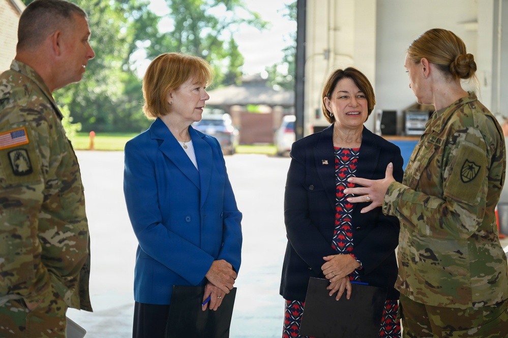 Minnesota U.S. Senators Visit the Minneapolis-St. Paul Air Reserves Station