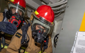 USS Michael Murphy Conducts Damage Control Training Drill