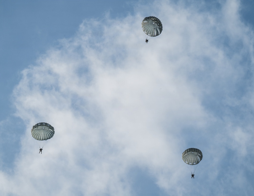 Northern Trilogy 2026 Static Line Jump