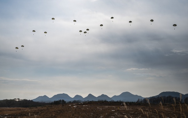 U.S., Japan Self Defense Force Conducts Static Line Jump
