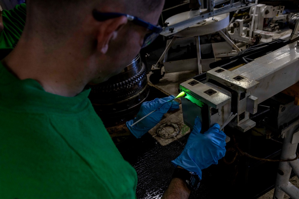 Abraham Lincoln conducts non-destructive inspections