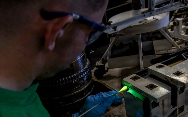 Abraham Lincoln conducts non-destructive inspections