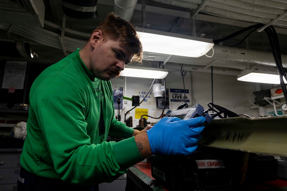 Abraham Lincoln conducts non-destructive inspections