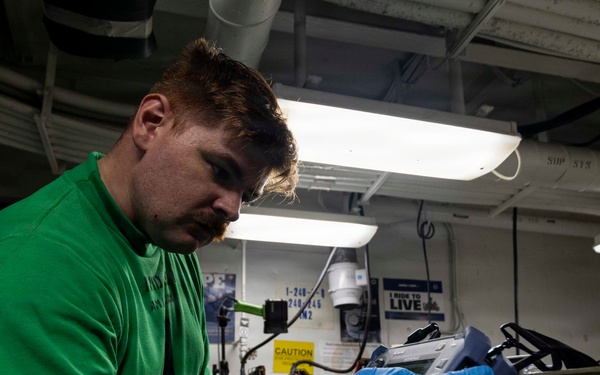 Abraham Lincoln conducts non-destructive inspections