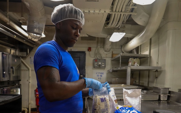 Abraham Lincoln serves Sunday brunch