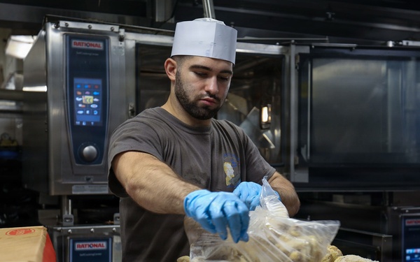 Abraham Lincoln serves Sunday brunch