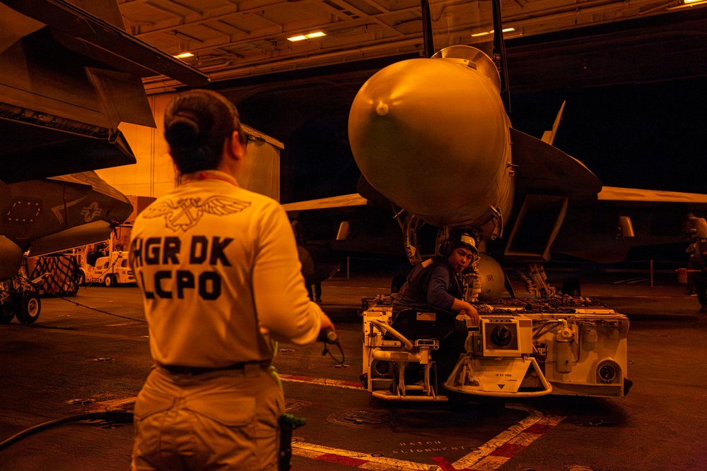 Abraham Lincoln conducts routine aircraft maintenance