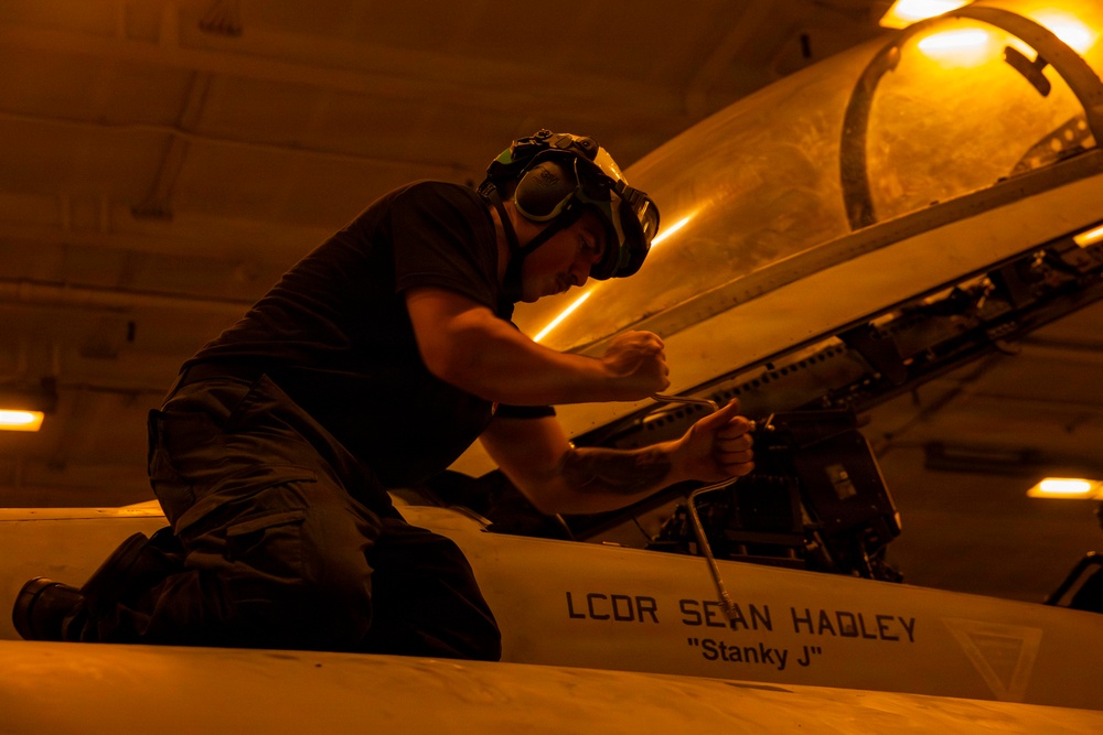 Abraham Lincoln conducts routine aircraft maintenance