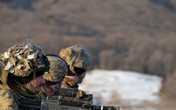 U.S. Army and Japan Self Defense Force Paratroopers Conducts Close Quarters Battle Training