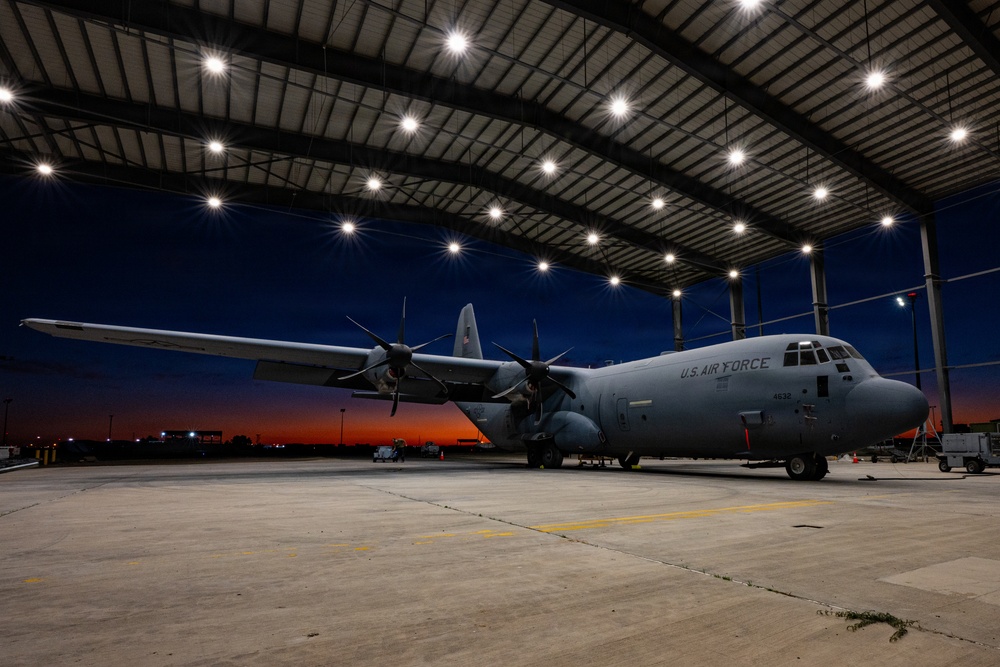 386th AEW Aircraft Metals Specialists Perform Maintenance on a C-130