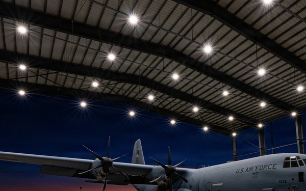 386th AEW Aircraft Metals Specialists Perform Maintenance on a C-130