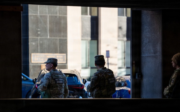 Visible Presence: Florida National Guard Supports D.C. Safe and Beautiful Mission