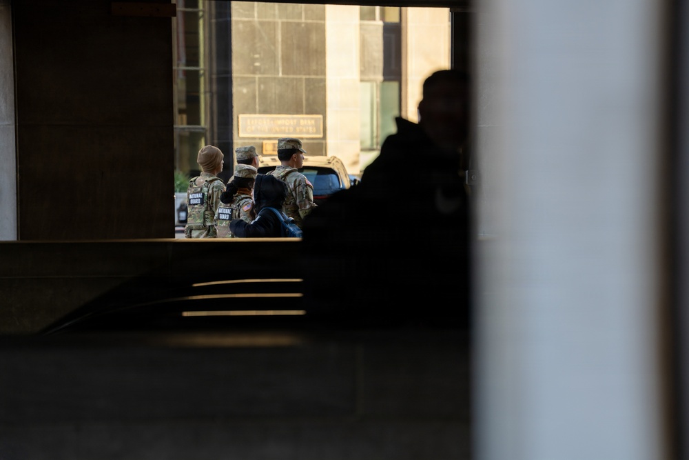 Visible Presence: Florida National Guard Supports D.C. Safe and Beautiful Mission