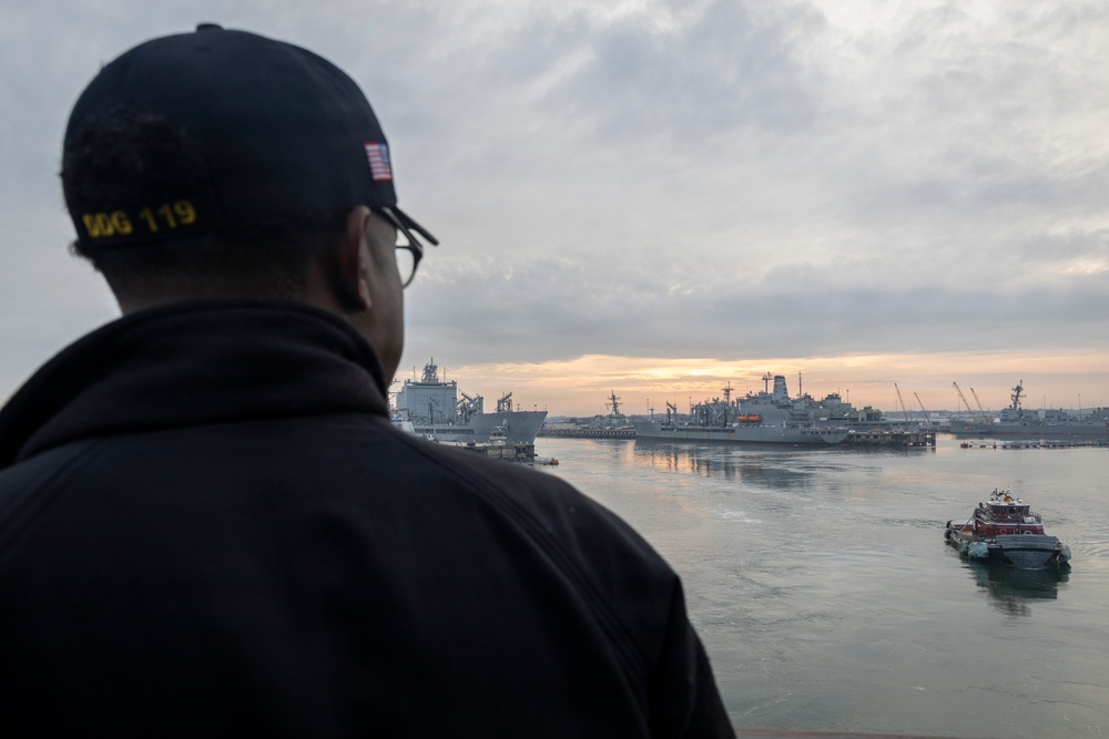 USS Delbert D. Black (DDG 119) Departs Naval Station Norfolk