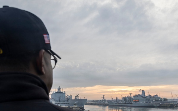 USS Delbert D. Black (DDG119) Departs Naval Station Norfolk