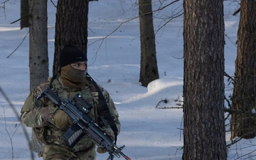 3-8 Cav Conducts Platoon STX lanes