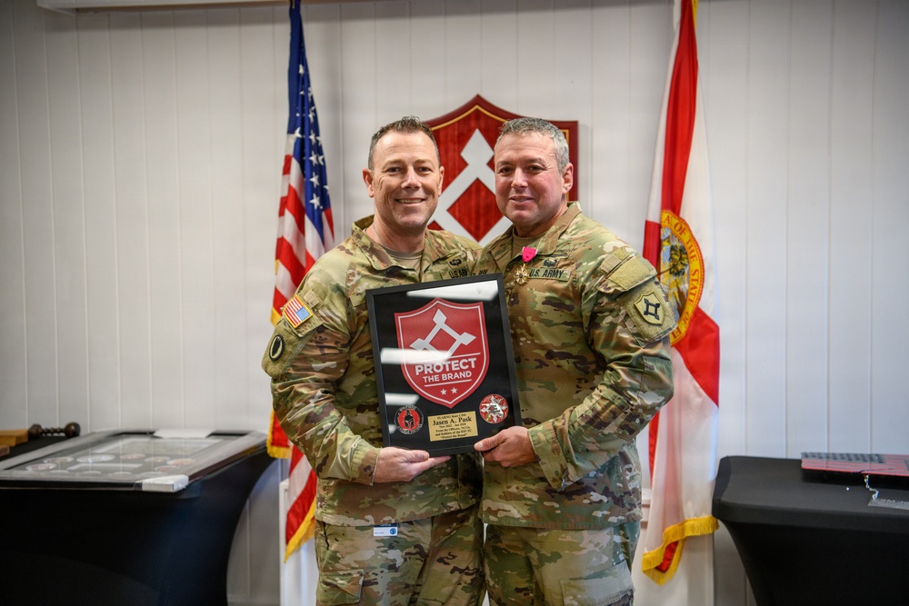 CSM Pask relinquishes responsibility to CSM Williams