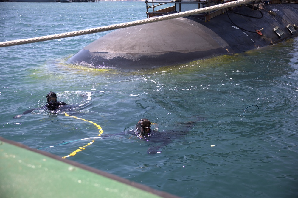USS Vermont SMP 2025 Diving Ops