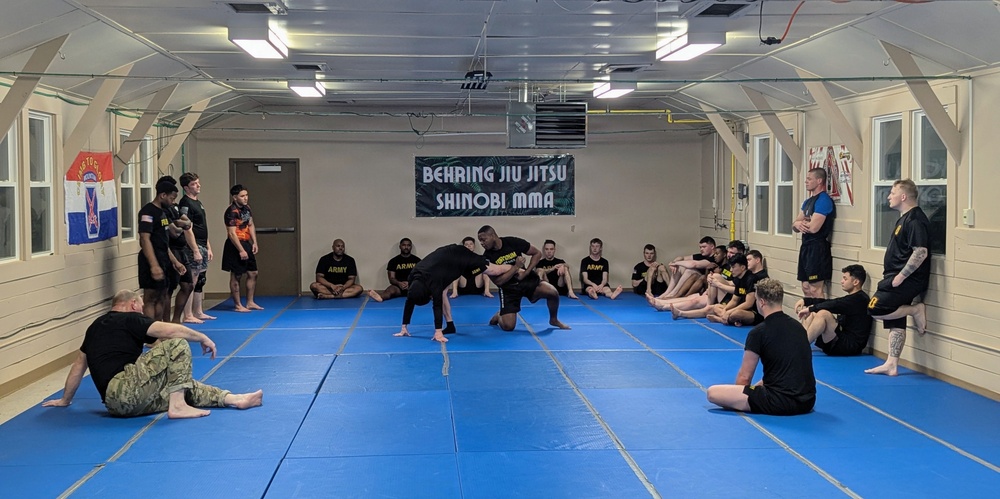 Soldiers return to the mats as 10th Mountain Division revives combatives team