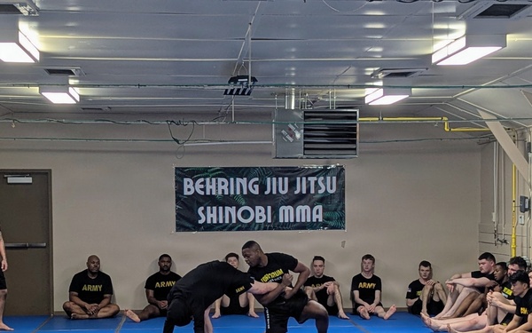 Soldiers return to the mats as 10th Mountain Division revives combatives team