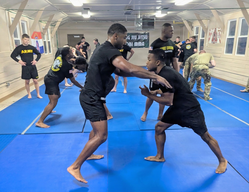 Soldiers return to the mats as 10th Mountain Division revives combatives team