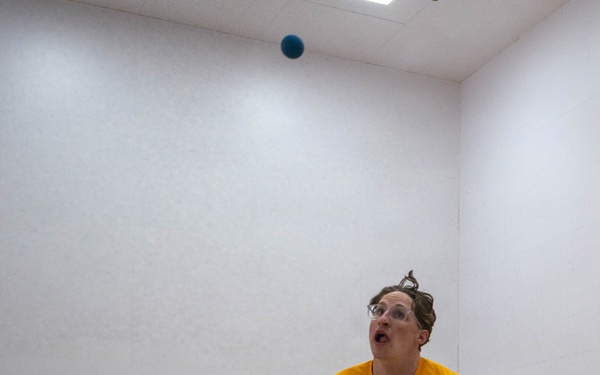 Cold weather, hot competition at Crossbow Games