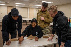 AFN Naples Radio Spot - USO Game Night