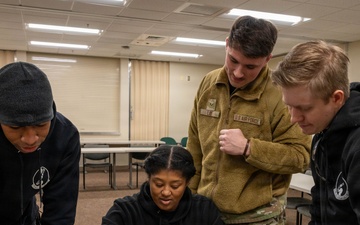 Cold weather, hot competition at Crossbow Games