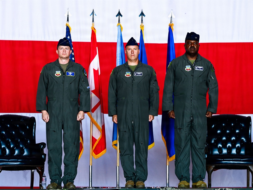 America’s Wing Welcomes New Commander at 552nd Air Control Wing Change of Command