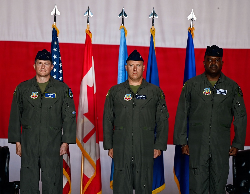 America’s Wing Welcomes New Commander at 552nd Air Control Wing Change of Command