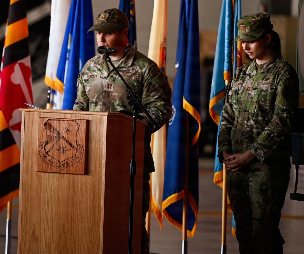 America’s Wing Welcomes New Commander at 552nd Air Control Wing Change of Command
