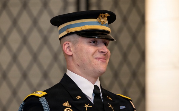 Commander of the Guard U.S. Army Capt. Sean Paul Stolarski Earns the Guard, Tomb of the Unknown Soldier Identification Badge