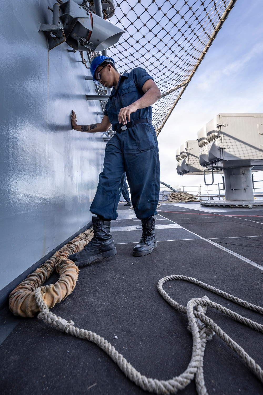USS Iwo Jima (LHD 7) Departs Naval Station Mayport