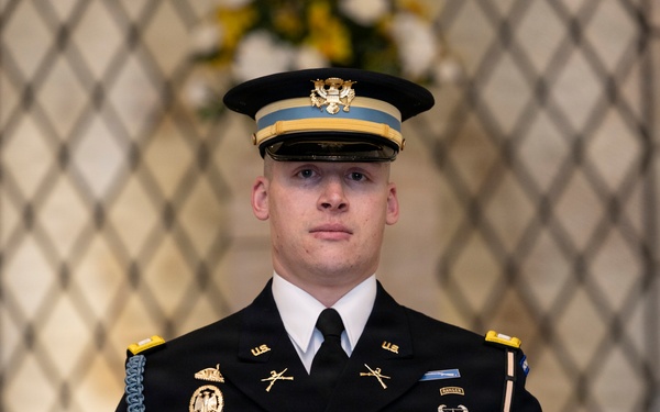 Commander of the Guard U.S. Army Capt. Sean Paul Stolarski Earns the Guard, Tomb of the Unknown Soldier Identification Badge