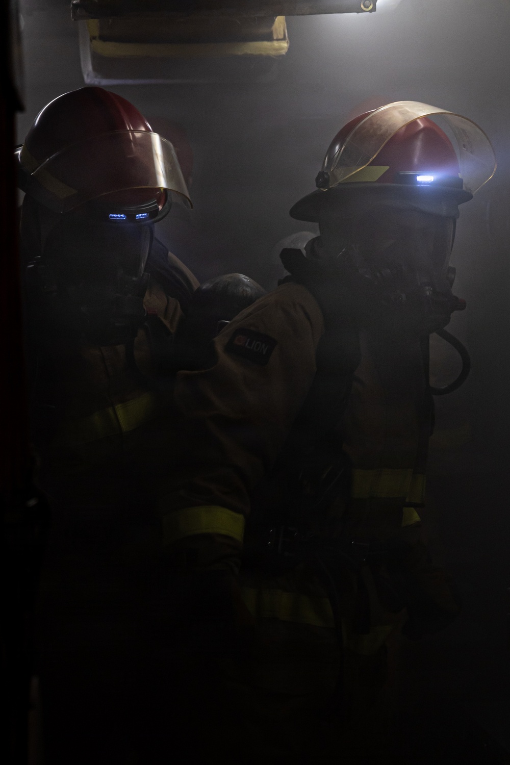 USS Bainbridge Conducts Damage Control Drills